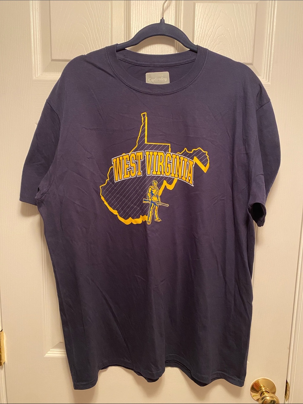Captivating Navy West Virginia Graphic Tee …size XL
